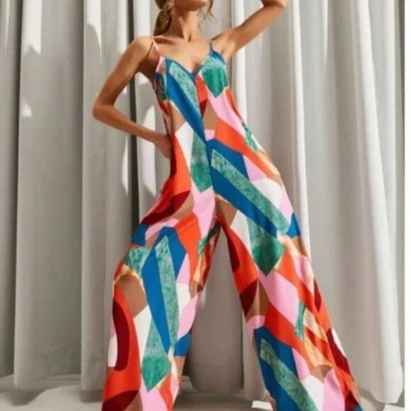 LUUKSE Boutique wide leg Multicolor Geometric Print Boho Jumpsuit Sz S NWOT - Picture 1 of 10